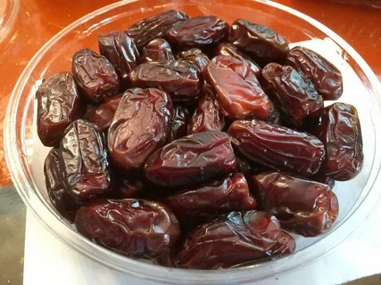 تصویر 3 از خرما کبکاب بوشهر با ویژگی بومی و ساختار اصیل جنوبی